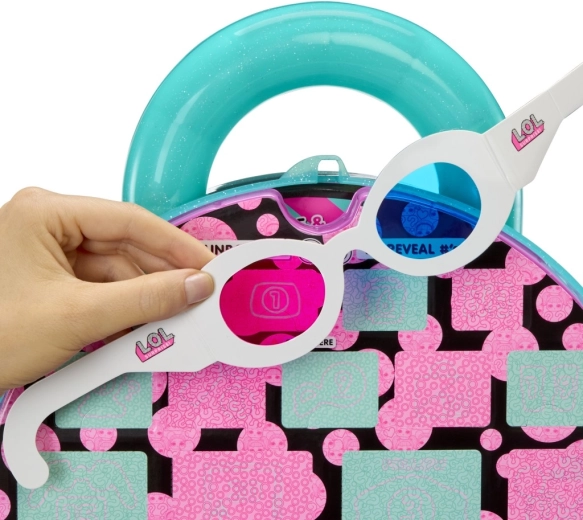 Spy glasses reveal secret clues