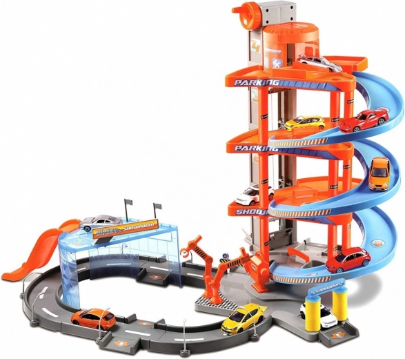 Veikiantis liftas ir daugiaaukštė stovėjimo aikštelė