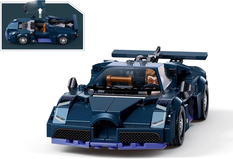 Detailed model for play and collecting
