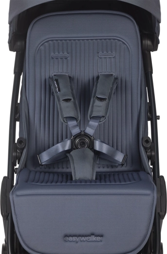 Sports seat with comfort from birth