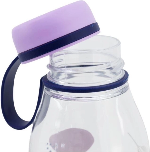 Wide neck for easy filling