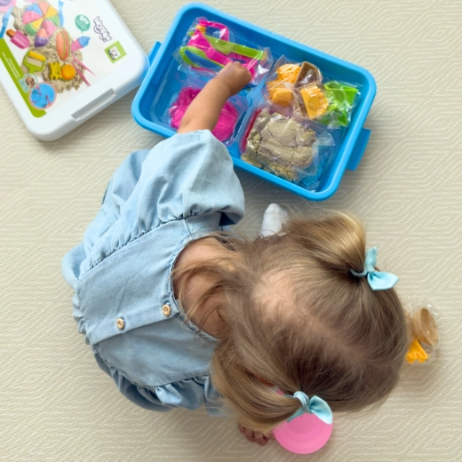 Praktiškas lagaminas ir staliukas viename