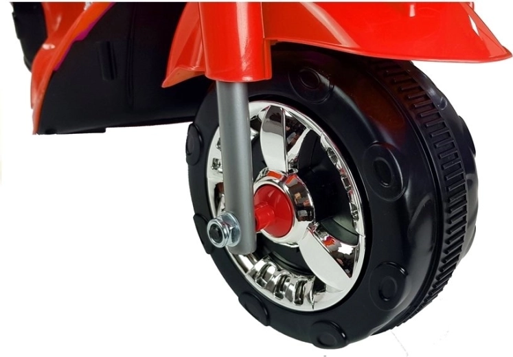 Quiet wheels with rubber strips
