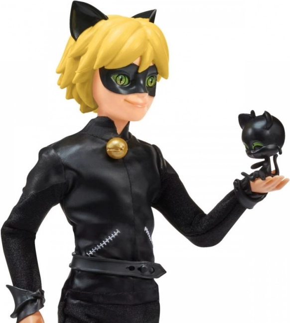 Accessories for playing in the world of Miraculous