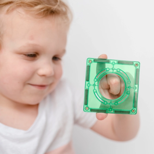 Kurkite stabilias 3D konstrukcijas su neodimio magnetais