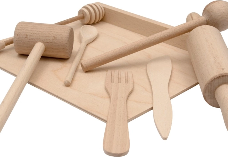 Complete mini set for a play kitchen