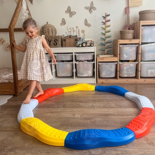 Jutiminiai paviršiai pėdų stimuliacijai