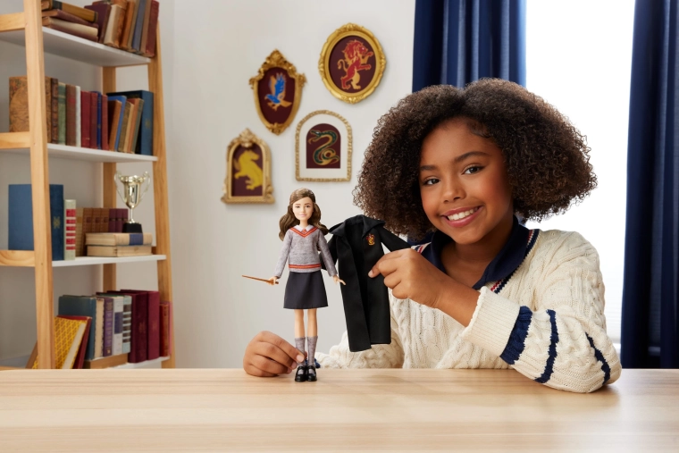 Movable doll for creative play
