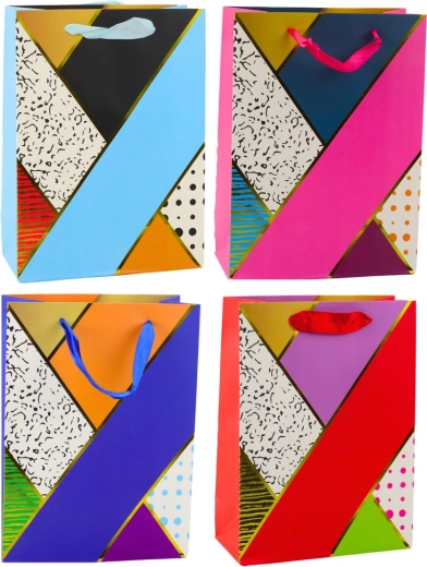 Popierinis dovanų maišelis su geometriniais raštais 23 x 18 x 10,5 cm