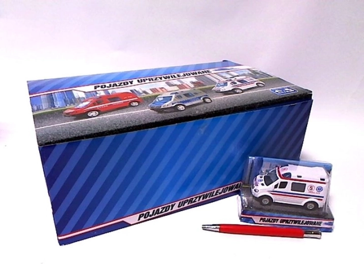 Mini ambulance van 8 cm
