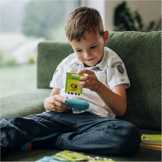 Learning through play with correct pronunciation
