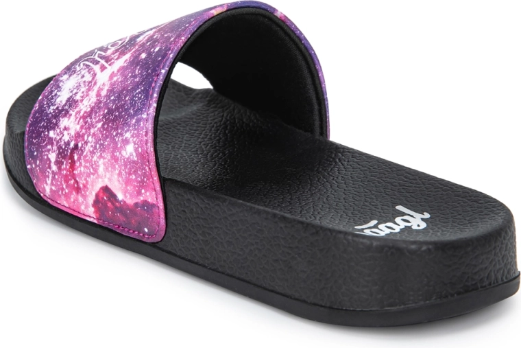 Ergonomic footbed for a comfortable step