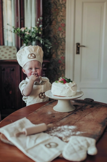 Everything needed for playing chef in one