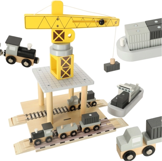 Complete cargo terminal for play