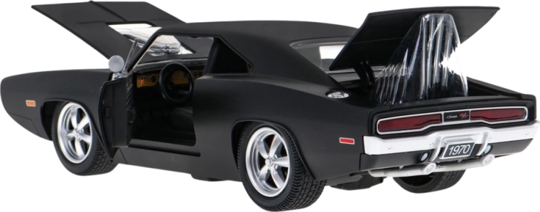 Ištikimai atkurtas legendinis DODGE Charger R/T