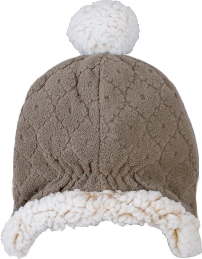 Stylish pom-pom and folklore look