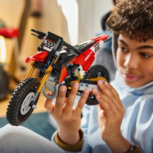 Build, play, and display