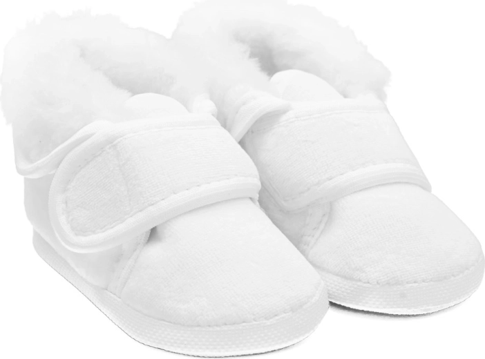Warm fleece lining for winter comfort
