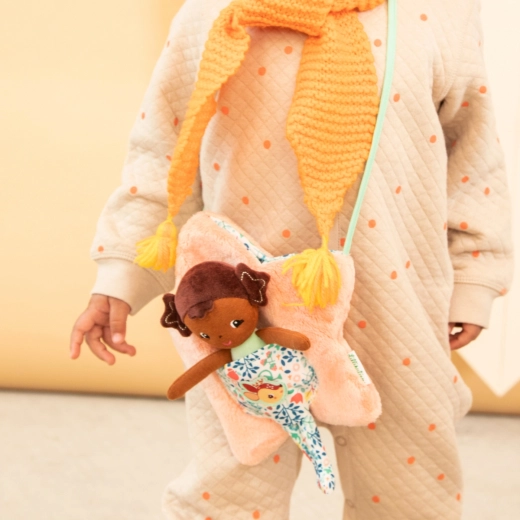Comfortable to carry for small children