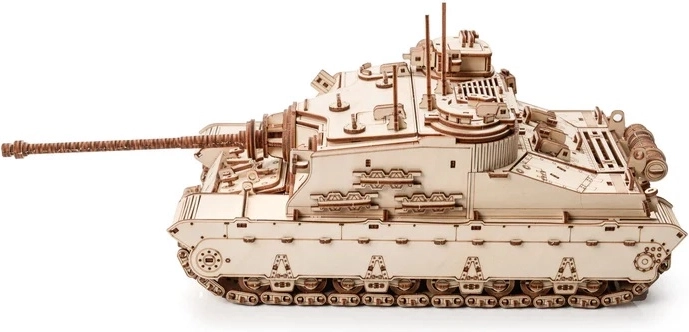 Realistiškas Tortoise tanko modelis
