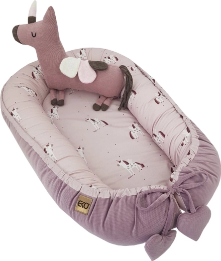 Švelnios medžiagos ir mielas Unicorn motyvas