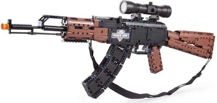 Realistiškos detalės ir funkciniai elementai