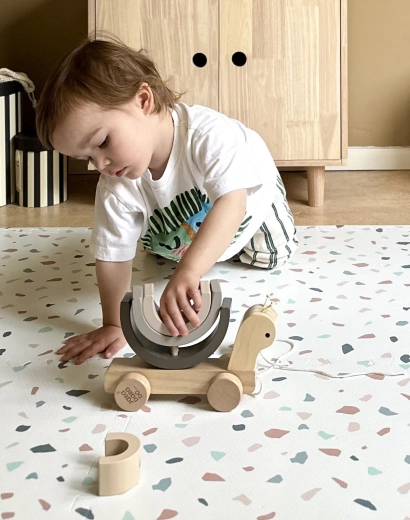 Creative play at home and on the go