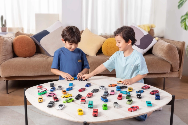 Various variants in assortment – sold as 1 pc