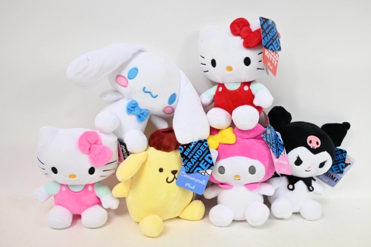 Pliušinė Hello Kitty 18 cm