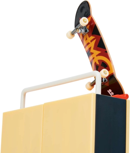 Fingerboardas įtrauktas į komplektą