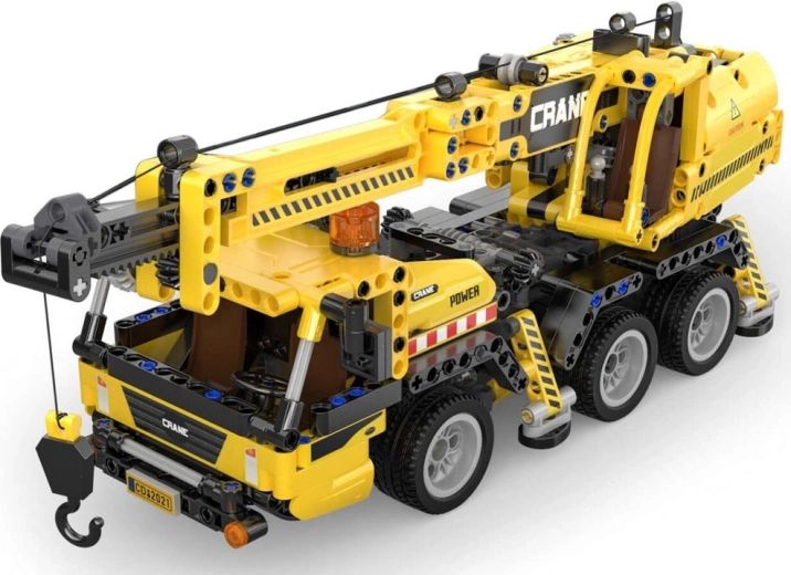 Stabili eiga su dideliais guminiais ratais