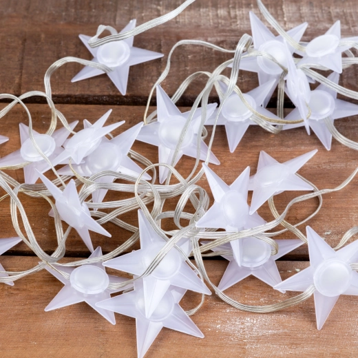 Star decoration measuring 5 meters