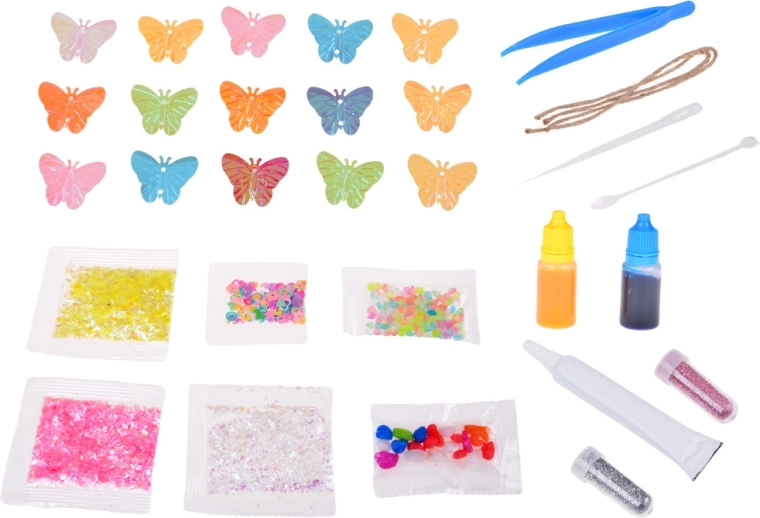 Blizgučiai, pigmentai ir dekoracijos begalinėms kombinacijoms