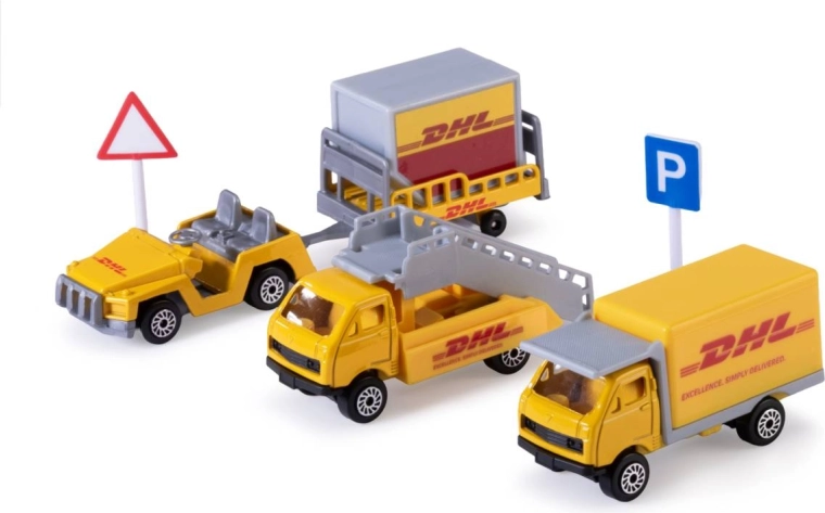 Freewheeling metal vehicles