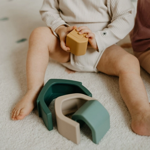 Fine motor skills and hand–eye coordination
