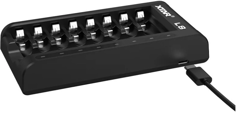 Skirta AA/AAA 1,5 V ir 1,2 V