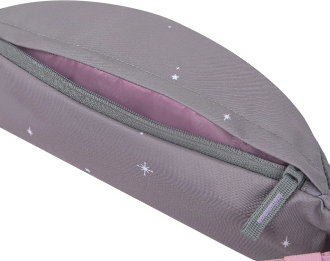 Recycled water-resistant material with GRS certification