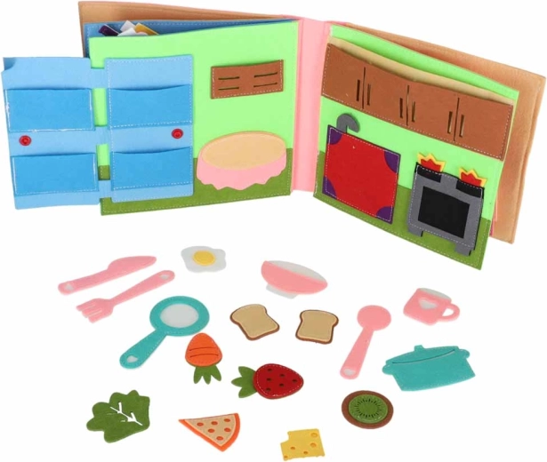 Kitchen play with felt accessories