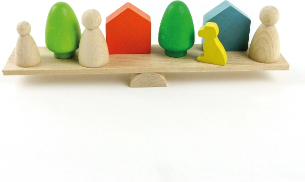 Milaniwood Give Me Five wooden logic game for 2 players