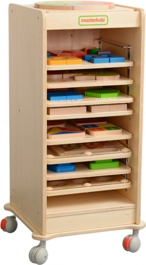 Medinė MASTERKIDZ laikymo dėžė edukacinėms lentelėms 28 × 28 cm su ratukais