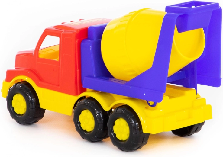 Durable plastic design