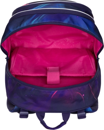 Apgalvota organizacija su 15" nešiojamo kompiuterio kišene