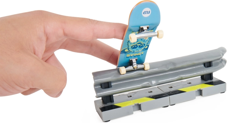 Trenuokis pagal korteles ir mesk iššūkį draugams