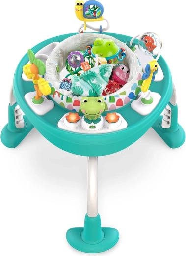 Jumper with a 360° rotating seat