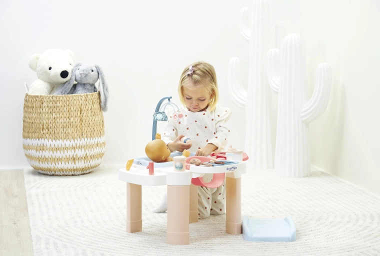 Stabilus ir saugus dizainas pastelinėmis spalvomis