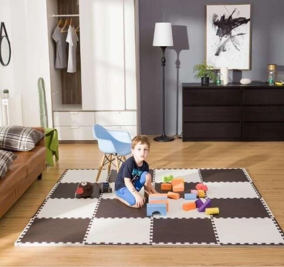 Stilingos neutralios spalvos bet kuriam interjerui