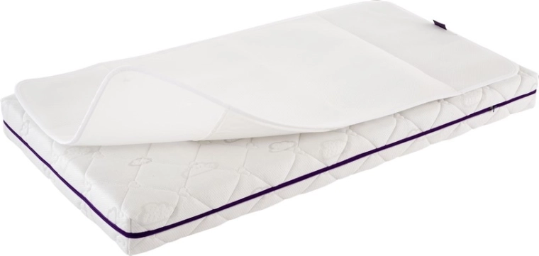 Träumeland AirDry waterproof mattress protector 70 × 140 cm
