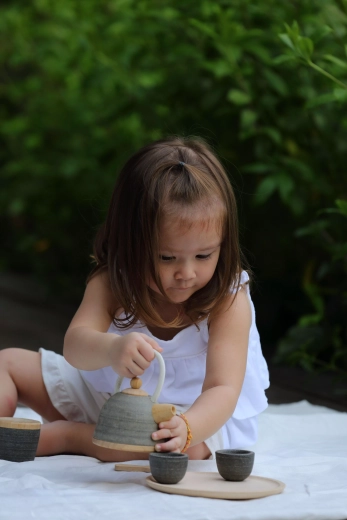 A tea party just like the real thing