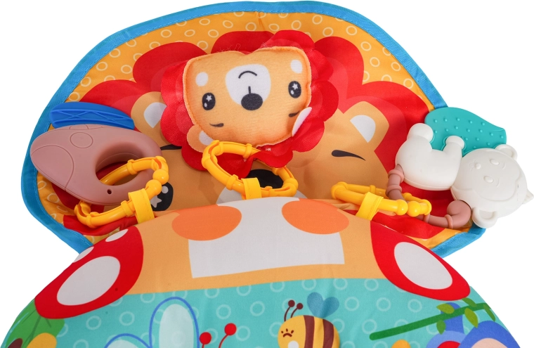 Three detachable toys