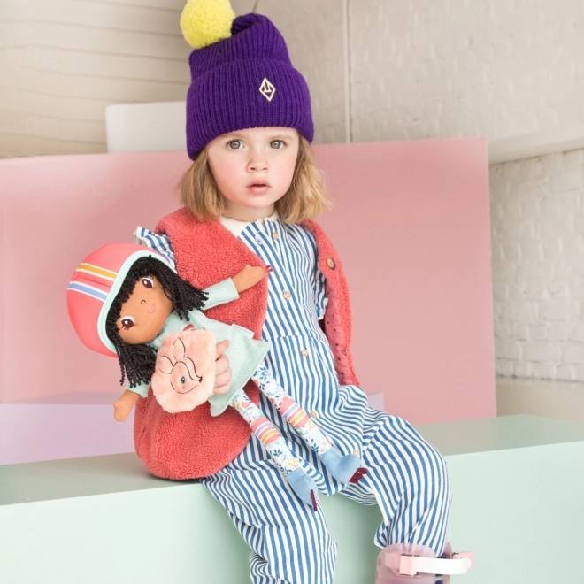 Lilliputiens lėlė Liza ant riedučių